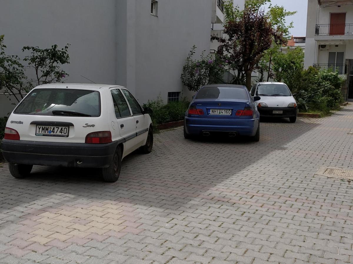 Elena 4 Daire Néa Péramos Dış mekan fotoğraf